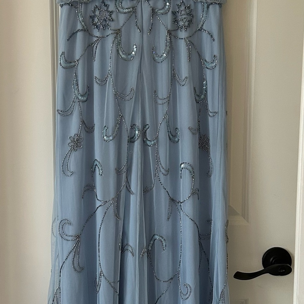 Adrianna Papell Blouson Light Blue Embellished Gown Size 6 - Picture 10 of 11